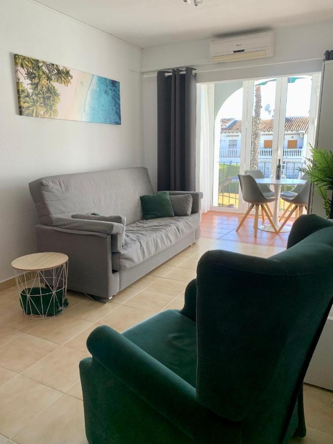 Apartamento Agua Rosa Торевьиа Экстерьер фото