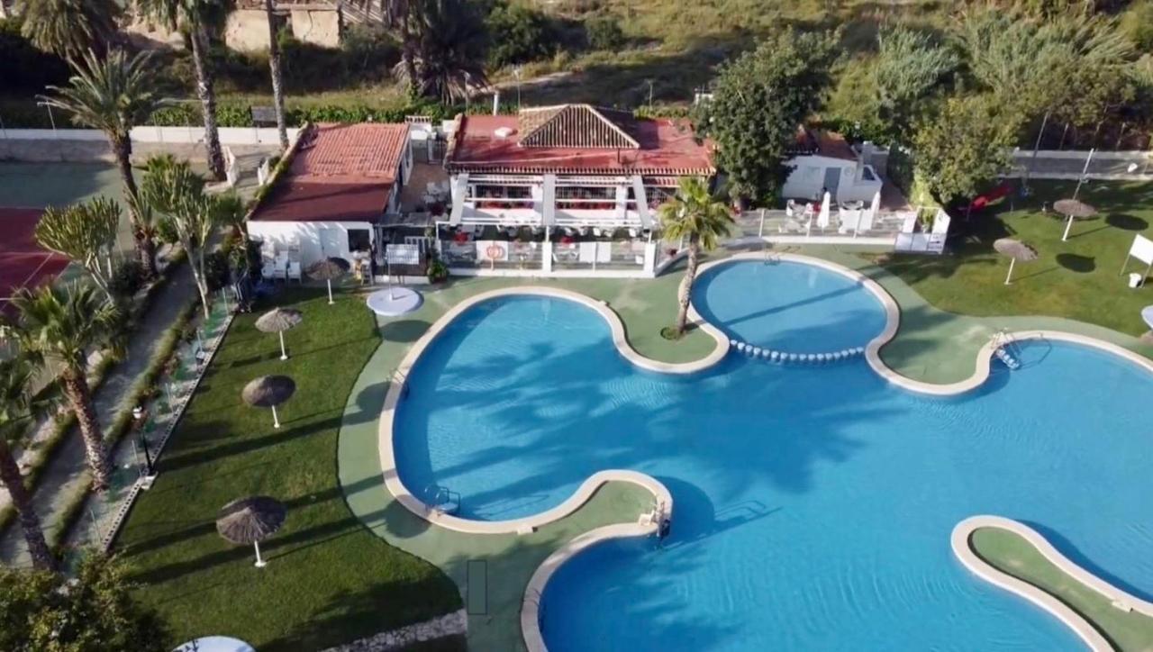 Apartamento Agua Rosa Торевьиа Экстерьер фото