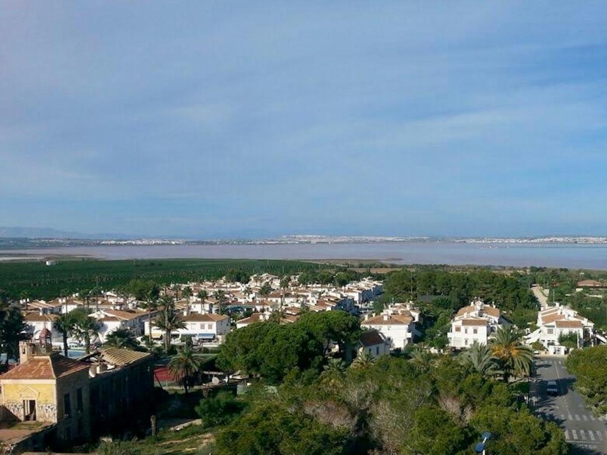 Apartamento Agua Rosa Торевьиа Экстерьер фото