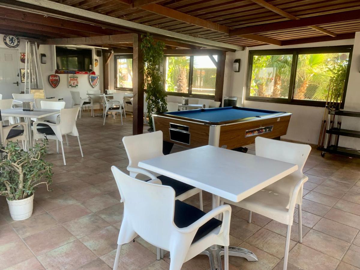 Apartamento Agua Rosa Торевьиа Экстерьер фото