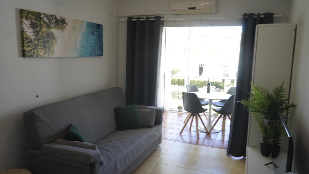Apartamento Agua Rosa Торевьиа Экстерьер фото