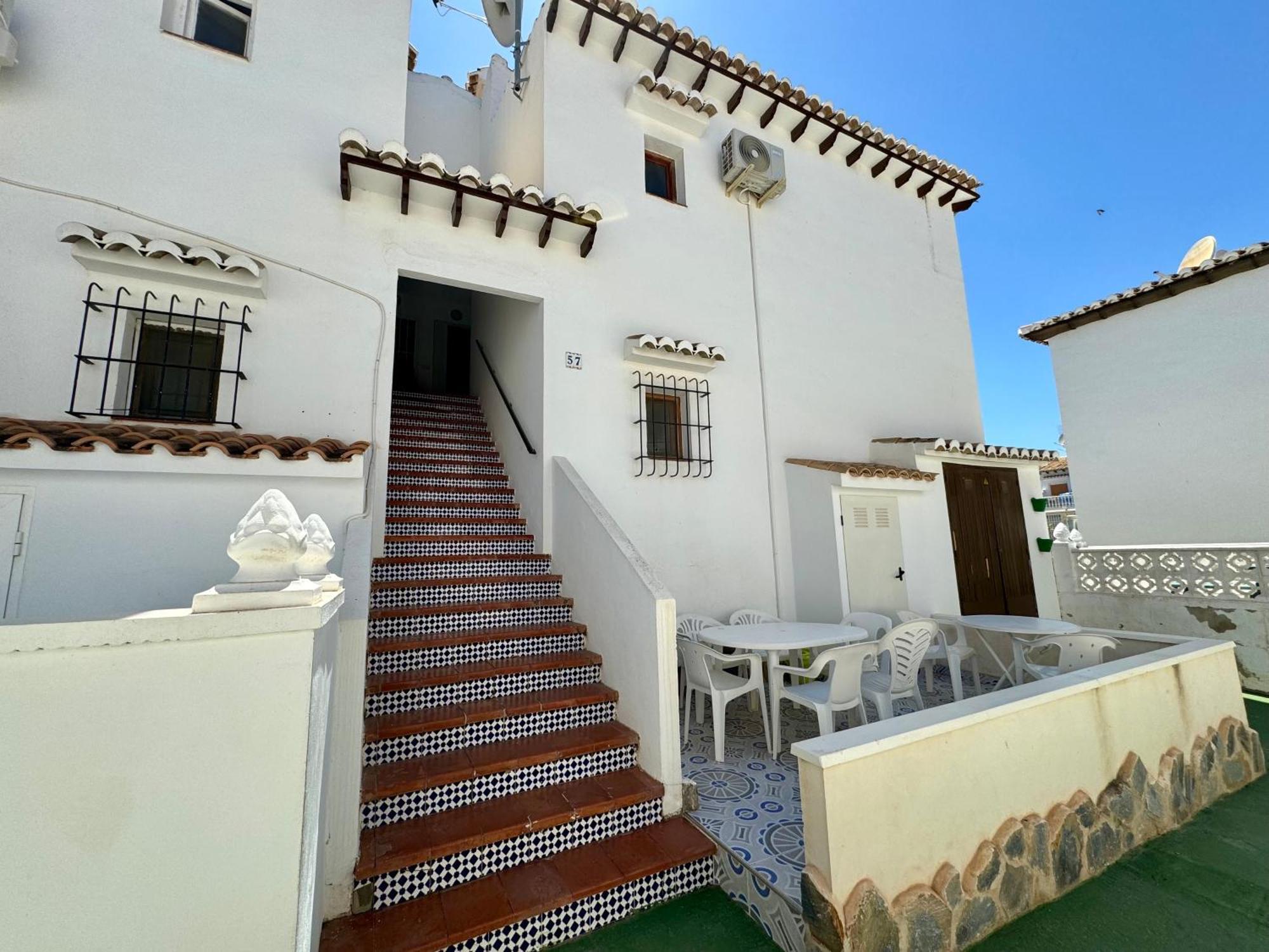 Apartamento Agua Rosa Торевьиа Экстерьер фото